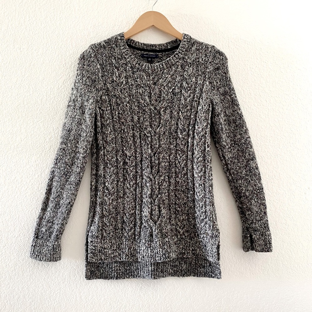 Tommy Hilfiger Cable Knit Crewneck Sweater
